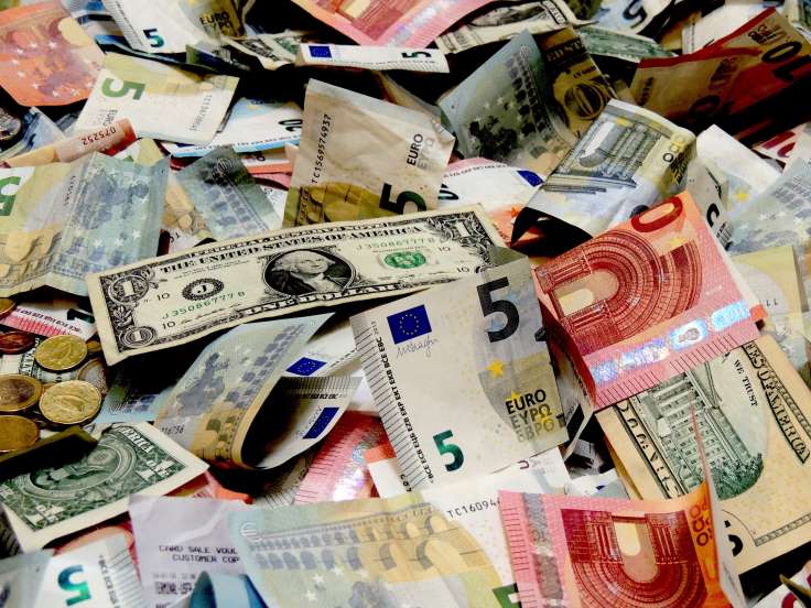 اسعار صرف العملات فى السعودية اليوم الأربعاء 10/2/2021 وسعر الريال السعودي مقابل الدولار
