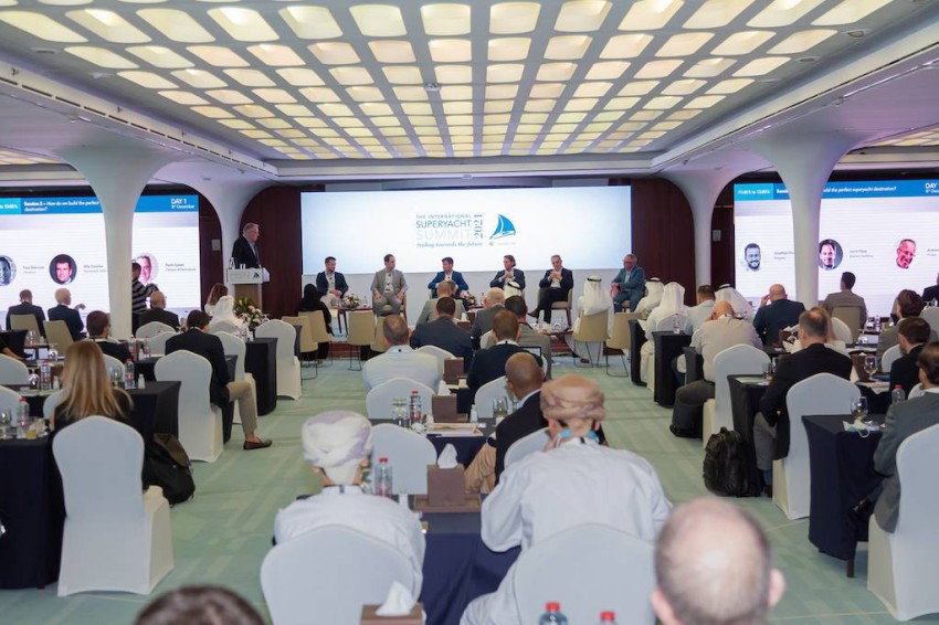 القمة العالمية لليخوت الفاخرة 2021 تشهد مشاركة قياسية