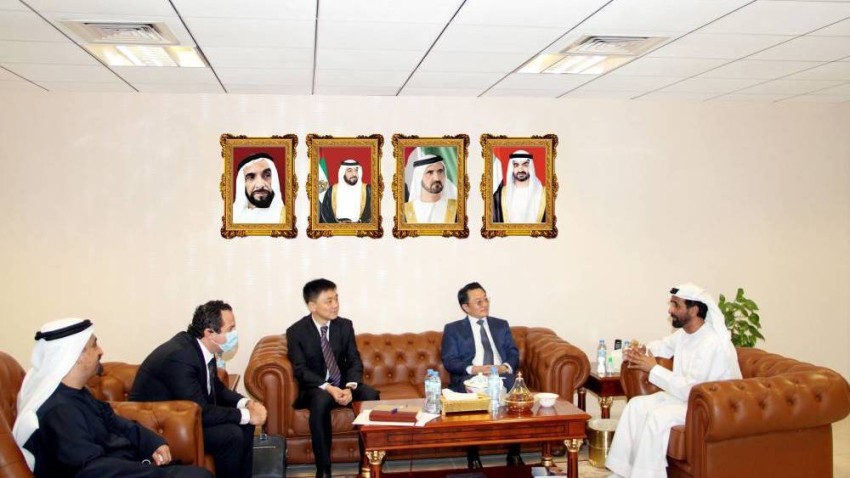 بركة توقع اتفاقية مع شركة صينية لتطوير ياس باي