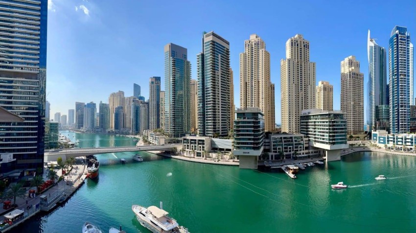 نخلة جميرا ومعبر الخليج التجاري ضمن أفضل مناطق شراء العقارات بدبي