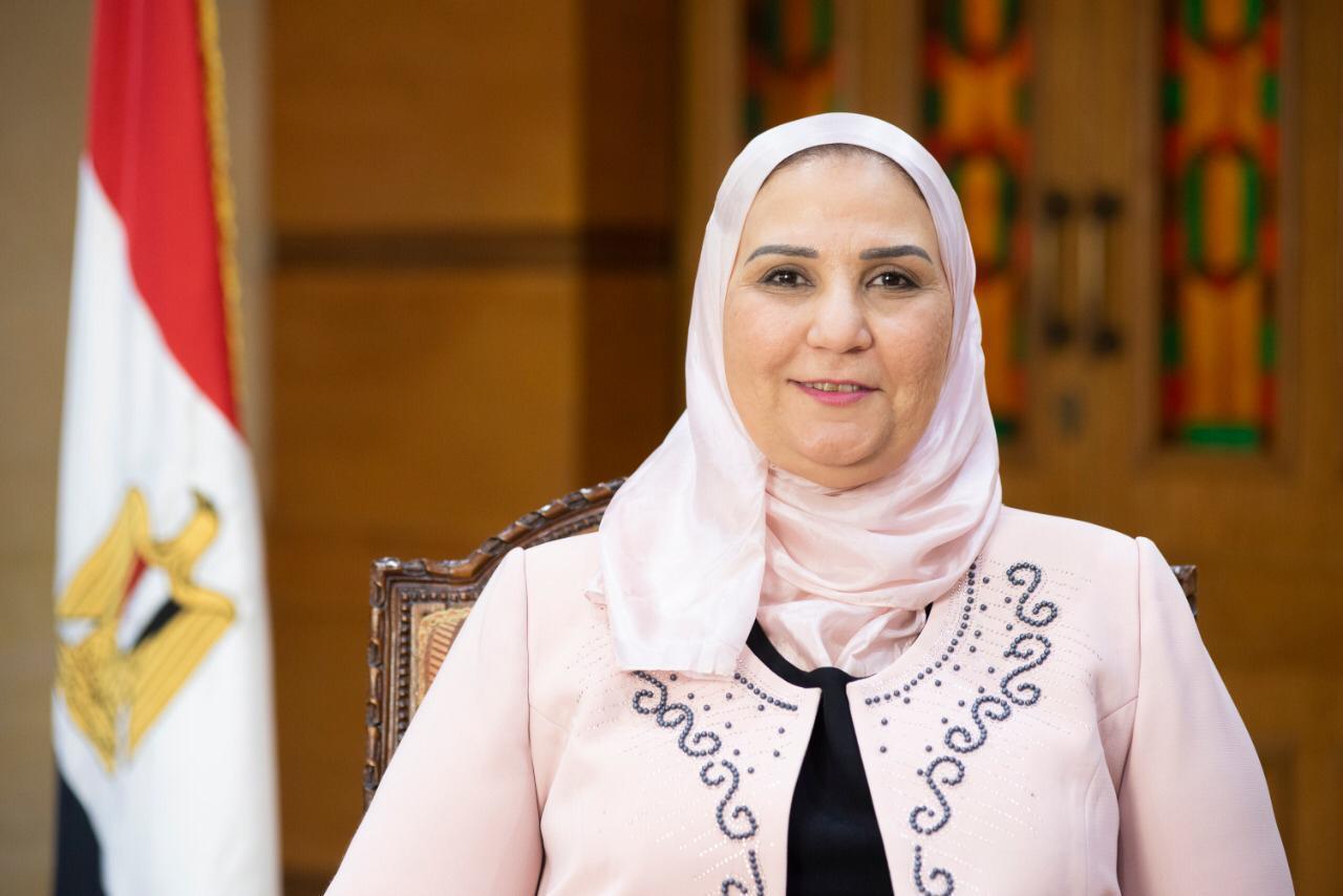 التضامن الاجتماعي يصدر تقريراً عن التواصل مع أعضاء مجلسي النواب والشيوخ خلال الجلسة الثانية |  مخطط معلومات بياني