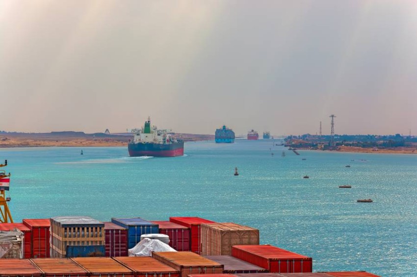 6.3 مليار دولار عائدات قناة السويس عام 2021