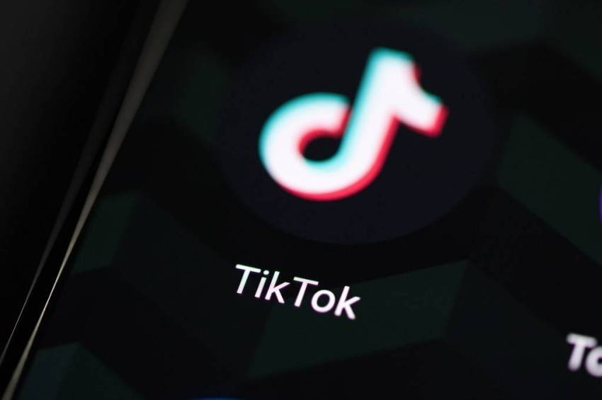 656 مليون ضعف عدد مرات تنزيل تطبيق Tik Tok خلال عام 2021