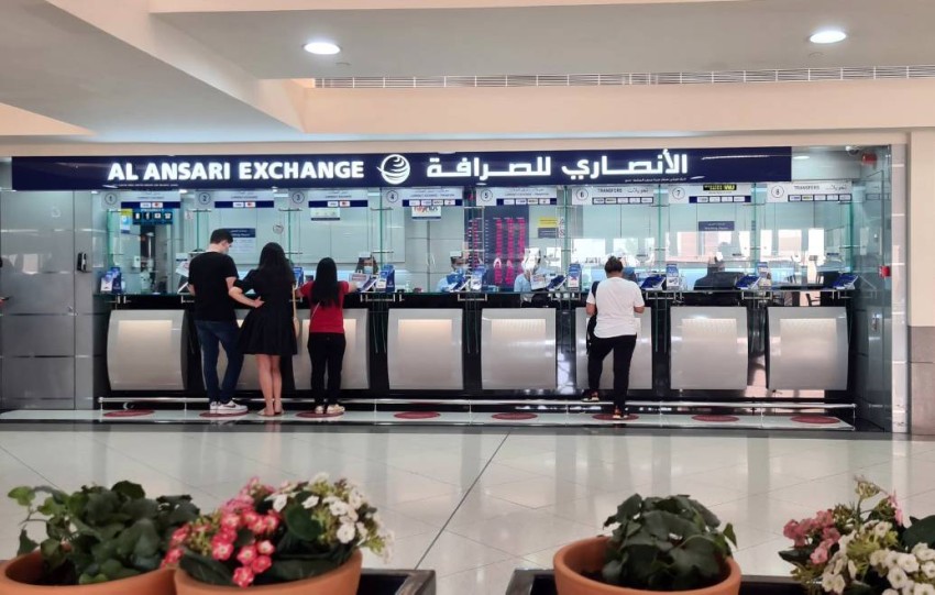تعاون بين الأنصاري للصرافة و “فيزا” و “نتورك إنترناشيونال”