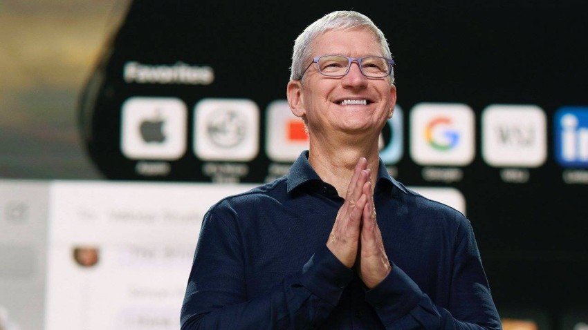 تلقى الرئيس التنفيذي لشركة Apple حوالي 100 مليون دولار في عام 2021