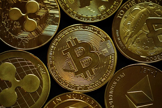 عاجل: اخبار صادمة للعملات المشفرة .. احتيال وتصعيد