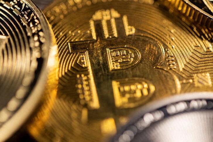 عملة البيتكوين تنخفض إلى أدنى مستوى لها في ستة أشهر وسط مخاوف من اندلاع صراع في أوكرانيا 3 عملة البيتكوين تنخفض إلى أدنى مستوى لها في ستة أشهر وسط مخاوف من اندلاع صراع في أوكرانيا