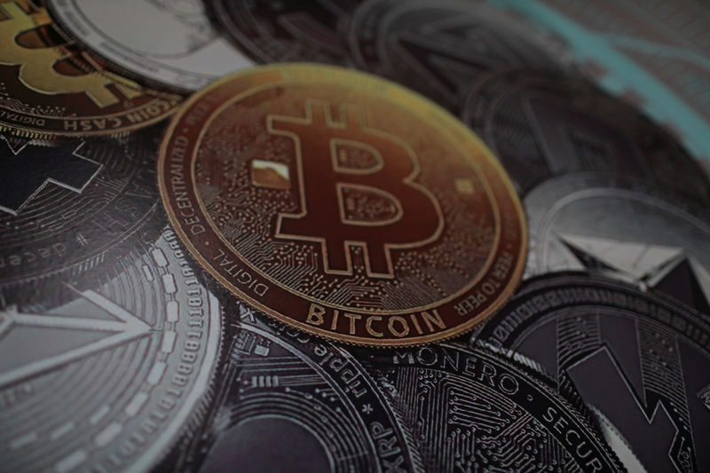 يحذر المحللون من أن عملة البيتكوين قد تنخفض إلى 38000 دولار قبل الاختراق النهائي