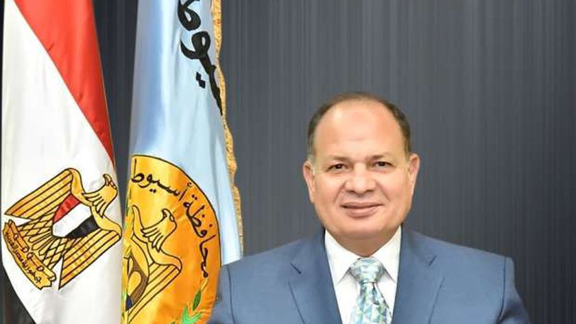 يستقبل نظام الشكاوي الموحد بأسيوط 3916 شكوى خلال عام 2021 – المحافظات