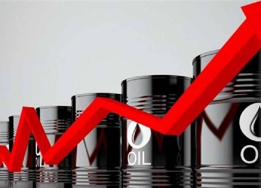 يقترب النفط من مستويات عالية قبل Omicron على آمال النمو الاقتصادي