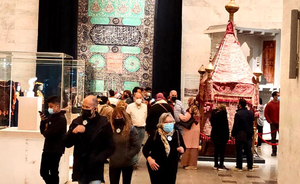4700 زائر يزورون المتحف الوطني للحضارة في اليوم الأول من إجازة منتصف العام |  صورة فوتوغرافية