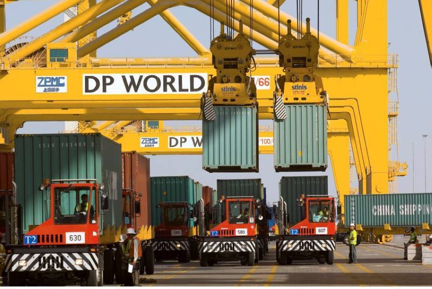 DB World تستحوذ على حصة 100٪ في Imperial