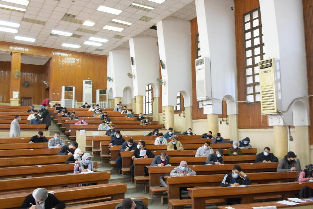 إعلان نتائج امتحانات الفصل الأول بجامعة القاهرة .. 19 فبراير