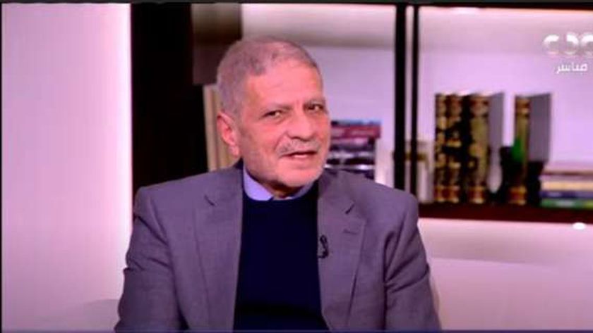 الشاعر السوري: الفن يواجه مشاكل السرعة ووسائل الاتصال الحديثة