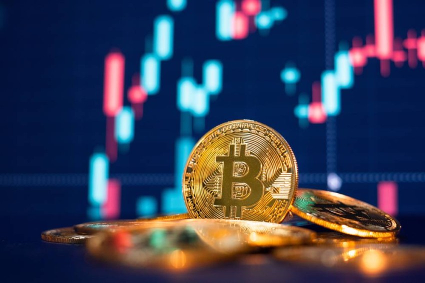 العملة المشفرة تتجاوز مخاوف أسعار الفائدة وتكسب 90 مليار دولار في الأسبوع