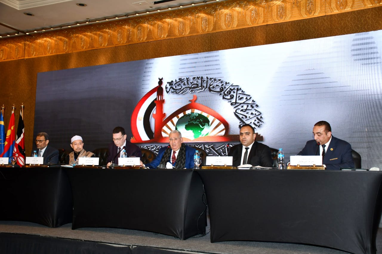 “الوقف الدولي” .. الجلسة الثانية تشيد بالمبادرات الرئاسية: “البوابة التي عبرت مصر من خلالها الأزمات العالمية