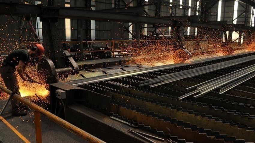 انخفض إنتاج الصلب العالمي 6.1٪ في يناير