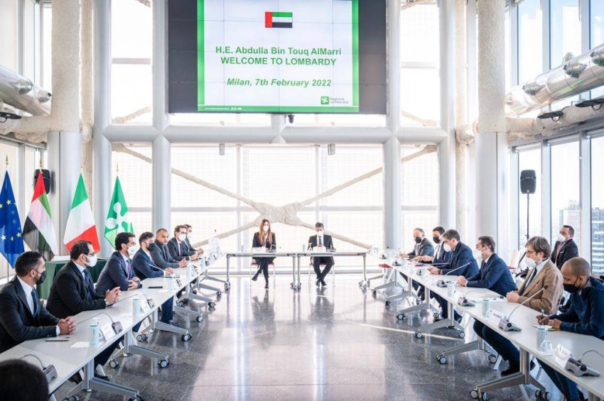 بن طوق يستعرض تنويع الشراكة الاقتصادية مع شمال إيطاليا
