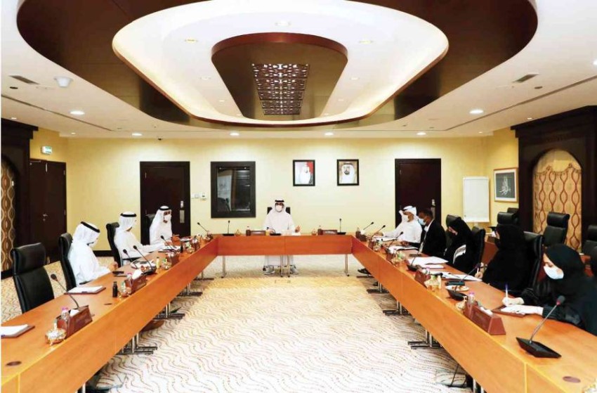 “رواد” يناقش تطوير الأنشطة الاقتصادية لرواد الأعمال الإماراتيين