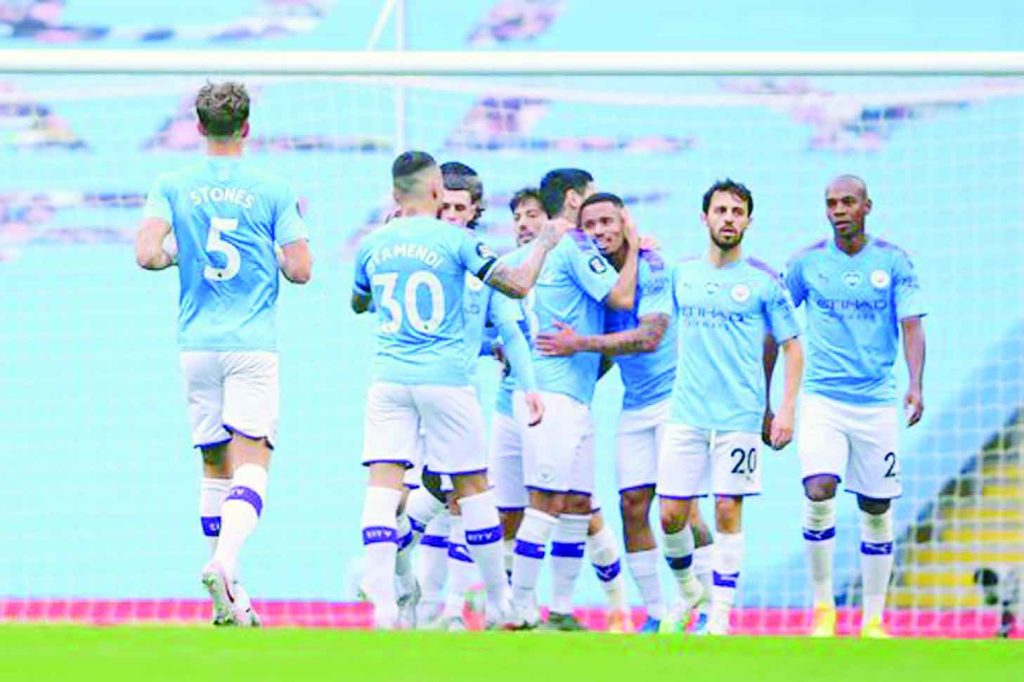 سيتي يواجه برينتفورد مع عودة الدوري الإنجليزي الممتاز 3 يواجه برينتفورد مع عودة الدوري الإنجليزي الممتاز