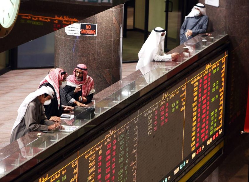 المركز المالي الكويتي يوافق على توزيع أرباح نقدية ومنح لمساهميه عن عام 2021