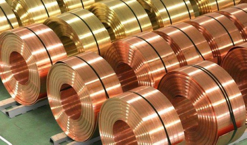 توصي لجنة في بورصة لندن للمعادن بفرض حظر على إمدادات النحاس الروسية