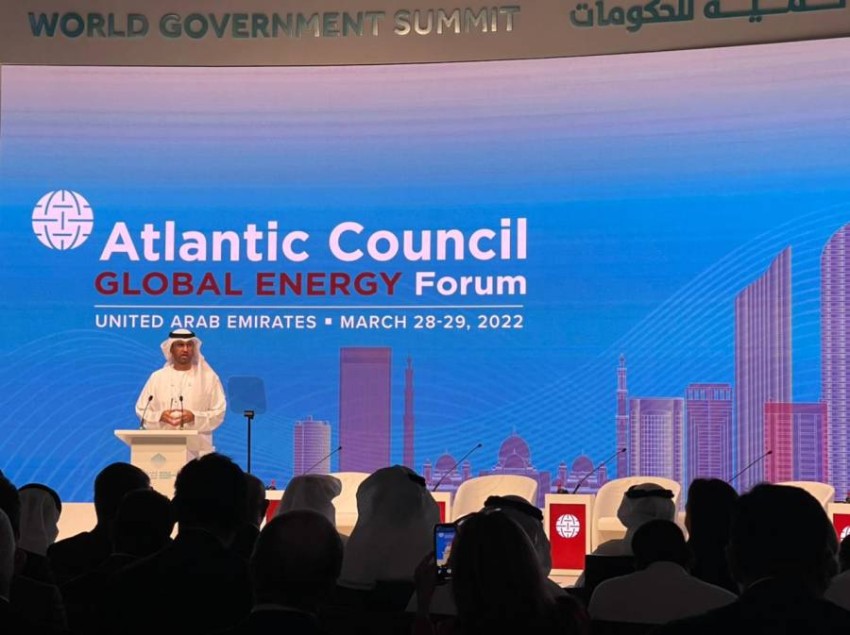 سلطان الجابر: نتوقع عجزا في أسواق النفط على المدى القريب