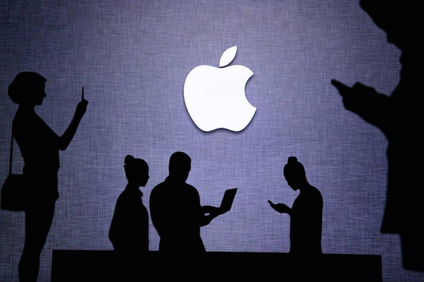 تهدد Apple المطورين بإزالة تطبيقاتهم من متجر التطبيقات الخاص بها لهذا السبب
