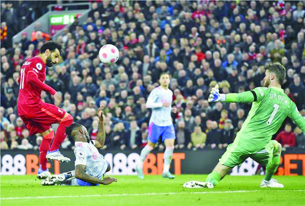 فاز ليفربول على يونايتد بأربعة أهداف في الدوري الإنجليزي 3 ليفربول على يونايتد بأربعة أهداف في الدوري الإنجليزي