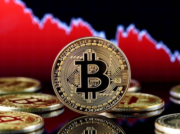 انهيار سوق العملات المشفرة .. تتبخر تريليونات الدولارات وانهيار البيتكوين